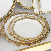 Assiette de luxe Charger Dubai, belles assiettes à dîner, vaisselle en céramique dorée, service de vaisselle en porcelaine