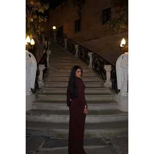 ชุดเดรสยาวลายกุหลาบสีน้ำตาล - Product Image 1