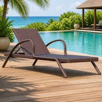 Chaise longue d'extérieur moderne en métal, écologique et étanche, pour villa, piscine et détente au bord de la piscine