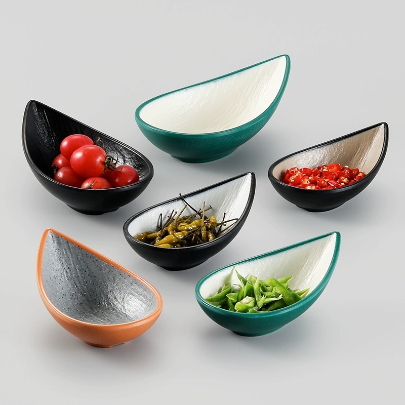 Custom logo Boat Shape Japanese Dish Unbreakable Matte Melamine Plates  Factory Snack Melamine Dinnerware for Restaurant