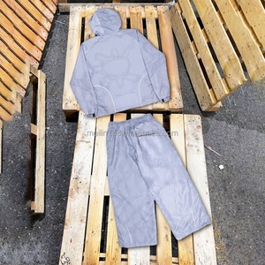 Fabricante de Ropa, Chaqueta Cortavientos Reflectante de 3m Personalizada y Conjunto de Pantalones de Nailon con Diseño de Impresión Digital, Traje Deportivo Cortavientos para Hombre - Product Image 6