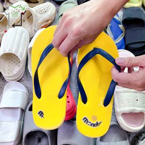 초 손 슬리퍼 남성 여성 슬리퍼 캐주얼 소프트 플립 플롭 혼합 베일 중고 신발 재고 - Product Image 3