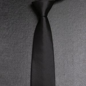 Wholesale Luxury Mens Hand Made Custom Logo Polyester Silk Solid Pattern Business Neckties 55-60 Inches for Men - Product Image 4