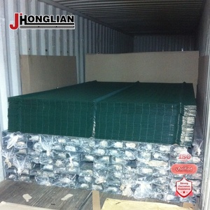 <span class=keywords><strong>Panneau</strong></span> de clôture Offre Spéciale en treillis métallique enduit de PVC galvanisé en 3D incurvé <span class=keywords><strong>Panneau</strong></span> de clôture en treillis <span class=keywords><strong>soudé</strong></span> 3D avec poteau - Product Image 3