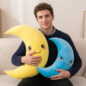 Aika Ingrosso Produttore di Peluche a Forma di <span class=keywords><strong>Luna</strong></span>, Cuscino Personalizzato Super Morbido in Cotone PP con Illuminazione LED, Finitura Lavata, Fabbrica OEM - Product Image 1