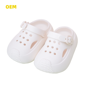 Zapatillas personalizadas para niños y niñas, último modelo de escándalo plano con agujero grande, plantilla EVA de diseño antideslizante suave para jardines y niños - Product Image 3