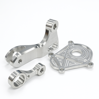 Pièces de quincaillerie sur mesure OEM en acier inoxydable et aluminium, usinées par tournage et fraisage CNC, avec tolérances strictes