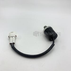 Sensor de Nivel de Aceite Hidráulico Senwitt para Excavadora Kobelco Sk200 210 230 260 330-6-8 - Product Image 2