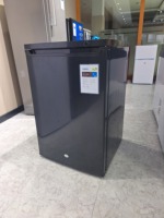 Congélateur vertical rigide à porte unique à congélation rapide 100 litres avec trois tiroirs et isolation de haute épaisseur