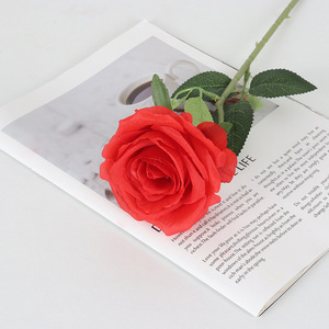Têtes de roses artificielles rouges Jessie 10 cm, décoration de mariage, fleurs artificielles pour décoration de voiture et de mur - Product Image 5
