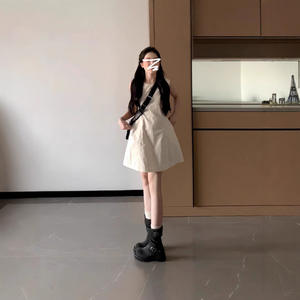 Robe Gilet Décontractée Sans Manches Mi-longue Coupe Trapèze pour Femme, Ensemble d'Été Haut de Gamme Respirant à Taille Naturelle, Sans Bretelles, Style Simple et Tendance - Product Image 3