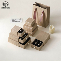 Boîte à bijoux en carton avec logo personnalisé, boîte à bijoux pour collier et bague, emballage de bijoux, boîtes à bijoux en papier et sac en papier personnalisés