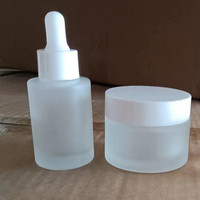 Flacon compte-gouttes en verre à épaulement plat de 30ml en gros Flacon compte-gouttes givré transparent pour sérum Bouteille d'huile essentielle