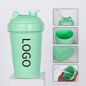 Bouteille d'eau de sport en plastique sans BPA avec logo personnalisé en gros, 400 ml, 600 ml, gobelet Haker, shaker de protéines pour la salle de sport - Product Image 4