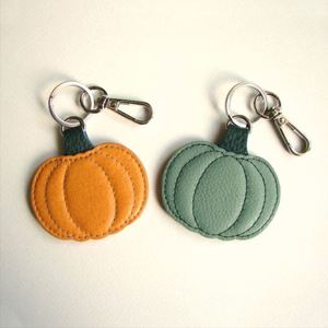 Cute Pumpkin Keychain <b>Bag</b> Charm Creative Car Holder Pu Leather Pumpkin-Shaped Pendant With <b>Key</b> <b>Ring</b> - Product Image 1