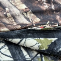 Tela de forro polar compuesto de camuflaje impermeable, material softshell engrosado para chaquetas y abrigos de exterior.