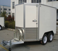 Remorque de transport à essieu unique, caisse en fibre de verre BLV8, capacité de charge 700 kg, dimensions 8x5x5