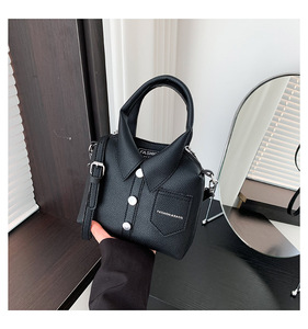 Borsa a tracolla da donna 2025 nuova, casual, alla moda, a forma di camicia, in pelle PU, con cerniera e bottone, design innovativo, con manico superiore, per signore - Product Image 6