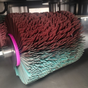 Honry QC930钣金件表面磨床自动去毛刺抛光机用于激光切割零件研磨精加工 - Product Image 3