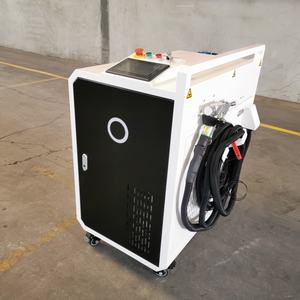 Máquina de soldadura láser 5 en 1 LM-2000 para la fabricación de aleaciones de aluminio y acero al carbono - Product Image 2