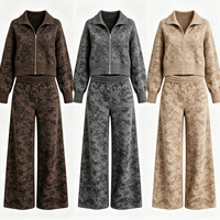 Ensemble deux pièces surdimensionné en maille camouflage pour femme avec col demi-zip et pantalon large, style streetwear, fabricant OEM ODM