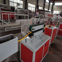 Ligne d'extrusion de tuyaux en PVC pour conduites électriques, machine de production de tuyaux en plastique pour la protection des câbles et les applications de construction
