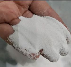 Polyvinyl <b>Chloride</b> PVC Resin Huayi S-1000 PVC Resin K67 25kg Per Bag - Product Image 2