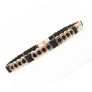 Cintura elastica nera da donna con girovita elastica in metallo dorato - Product Image 4