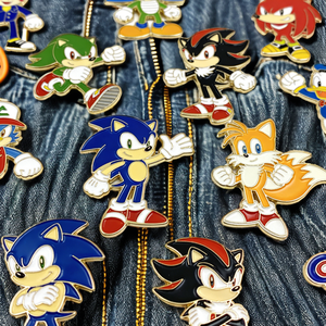 Alfileres <span class=keywords><strong>de</strong></span> Solapa <span class=keywords><strong>de</strong></span> Metal Esmaltado con Logotipo <span class=keywords><strong>de</strong></span> <span class=keywords><strong>Sonic</strong></span> the Hedgehog, Personaje <span class=keywords><strong>de</strong></span> Anime, Dibujos Animados, Videojuegos y Películas, Personalizados, <span class=keywords><strong>de</strong></span> Alta Calidad, al por Mayor - Product Image 1