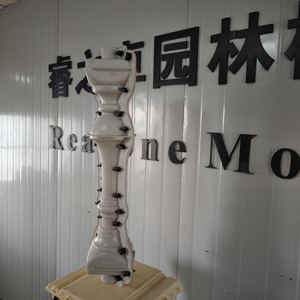 Moldes de Balaustre de Estilo Europeo de Plástico ABS de Alta Calidad de 70 cm de Reazone, Moldes de Columna Prefabricados de Gran Resistencia para Pilar de Puerta Exterior - Product Image 6