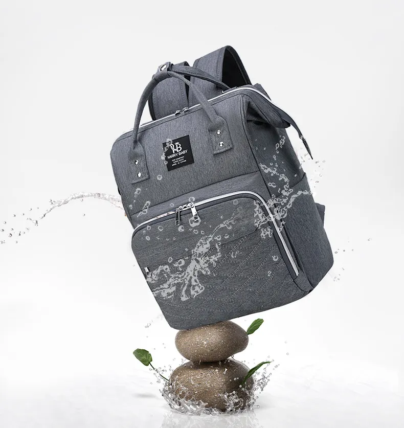 2024 nuova borsa da bambino di design zaino per pannolini grande borsa nera impermeabile per pannolini borsa per bambini