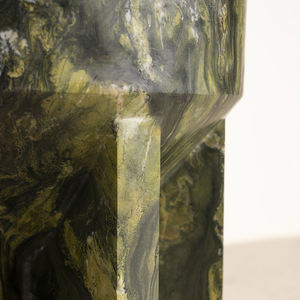 Meubles Kumusi <span class=keywords><strong>Table</strong></span> d'appoint en marbre vert naturel Mobilier de maison design <span class=keywords><strong>Table</strong></span> multicolore <span class=keywords><strong>Table</strong></span> d'appoint en marbre de pierre de luxe - Product Image 4