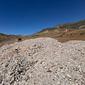 Barita de Grado de Perforación a Precio de Fábrica, Minerales Naturales que Protegen la Superficie, Polvo de Barita, Densidad 4.2, Alta Pureza, 50 kg/bolsa - Product Image 1