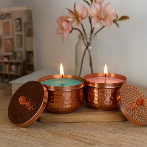 Pot à bougie en cuivre pur martelé avec couvercle estampé – Récipient à cire sans soudure résistant à la chaleur pour marques de bougies à marque privée - Product Image 1