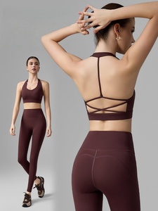 <span class=keywords><strong>Tuta</strong></span> Sportiva <span class=keywords><strong>Aderente</strong></span> con Schiena Scoperta, Completo Sportivo per Tempo Libero, Corsa, Ciclismo, Fitness, in Spandex/Nylon Traspirante ad Asciugatura Rapida - Product Image 2