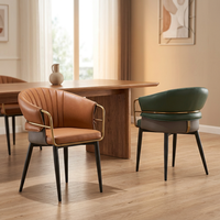 Chaise de salle à manger ergonomique moderne en cuir de luxe, forme coquille, rembourrée, avec cadre en métal doré, chaise d'appoint inclinable pour la maison et le café