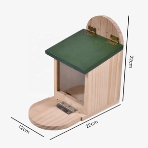 Caja alimentadora de <span class=keywords><strong>ardilla</strong></span> de madera <span class=keywords><strong>con</strong></span> cubierta verde Comederos de <span class=keywords><strong>ardilla</strong></span> para jardín exterior Caja de Casa de alimentación de <span class=keywords><strong>ardilla</strong></span> - Product Image 6
