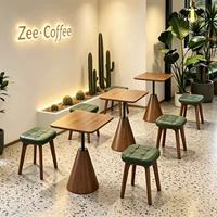 Table d'appoint carrée en bois massif de style nordique minimaliste pour café, bistrot, gîte, restaurant, table d'appoint pour bar et café
