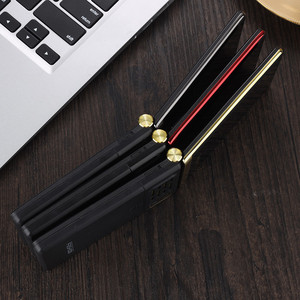Teléfono Móvil Antiguo Plegable al por Mayor de Fábrica M2-C con Doble Pantalla, Botones Grandes, Audio Potente, GSM 2G, Linterna y Bolsa de Cuero <span class=keywords><strong>Gratis</strong></span> - Product Image 2