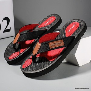 Scarpe da spiaggia Casual Sole antiscivolo in <span class=keywords><strong>gomma</strong></span> morbida antiscivolo da uomo alla moda ispirate alla celebrità di Internet per pantofole da esterno - Product Image 1