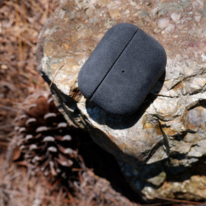 Étui pour écouteurs en cuir véritable Alcantara de luxe personnalisé pour <span class=keywords><strong>Airpods</strong></span> 4/<span class=keywords><strong>Pro</strong></span>/<span class=keywords><strong>Max</strong></span> - Product Image 5