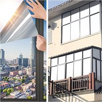 Película Decorativa Moderna Autoadhesiva Plateada para Ventanas con Efecto Espejo Unidireccional, Aislamiento Térmico Reflectante Solar, Antiexplosión, Libre de Rayos UV