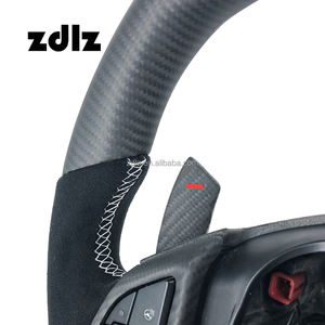 Accesorios de Coche para Chevrolet Camaro 2016-2023 Volante Personalizado de Fibra de Carbono Mate y Cuero de Ante con Levas de Cambio - Product Image 5