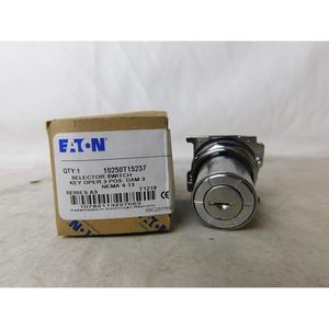 Commutateur sélecteur Eaton 10250T15237 à 3 positions, à commande par clé, 3 Nema 4-13, montage en surface - Product Image 1