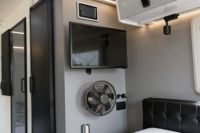 Pour Fournisseur OEM de VR : Remorque de camping familiale moderne de haute qualité avec espace de chargement arrière pour le transport de matériel de camping, caravane tout-terrain