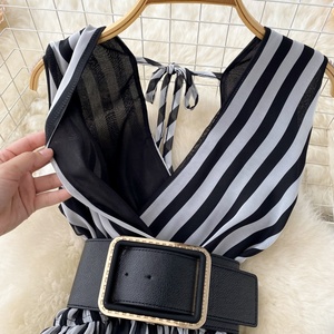 Mode V-Ausschnitt <span class=keywords><strong>Chiffon</strong></span> Streifen Sommer New ärmellose Wide Leg Long Pants Jumps uit - Product Image 3