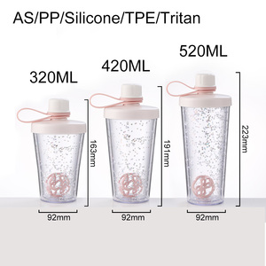 Bicchiere da Viaggio Personalizzato con Finitura Brillante, 320ml, 420ml, 520ml, Tazza in Plastica Senza BPA per Esterni - Product Image 1