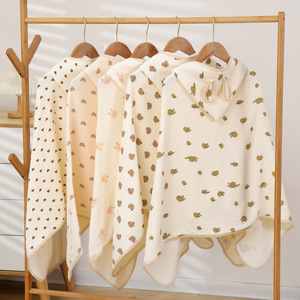 Nouvelle serviette <span class=keywords><strong>de</strong></span> <span class=keywords><strong>bain</strong></span> à capuche pour enfants en beige à imprimé animal, en <span class=keywords><strong>gaze</strong></span> <span class=keywords><strong>de</strong></span> <span class=keywords><strong>coton</strong></span> à quatre couches, <span class=keywords><strong>cape</strong></span> douce, séchage rapide, absorbante, peignoir pour bébé - Product Image 1