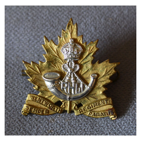 Insigne vintage bicolore en forme de feuille d'érable, badge du RHLI Wentworth Regiment, accessoire métallique rétro pour uniforme, décoration de costume, objet de collection