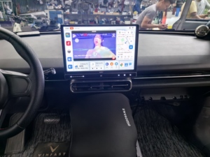 Para Vietnam Tram <span class=keywords><strong>LIMO</strong></span>, Estéreo Universal para Auto de 13 Pulgadas, Entrada 2K HD y Controles Táctiles en las Puertas, Qualcomm 8 Núcleos, 8+128, <span class=keywords><strong>360</strong></span> - Product Image 3